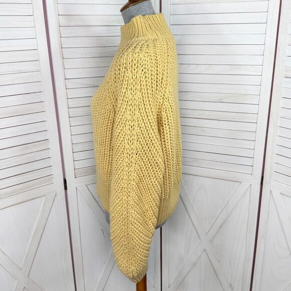 H&M Chunky Knit Funnel Neck Barrel Sleeve Crop Sweater Yellow Medium - Picture 2 of 12